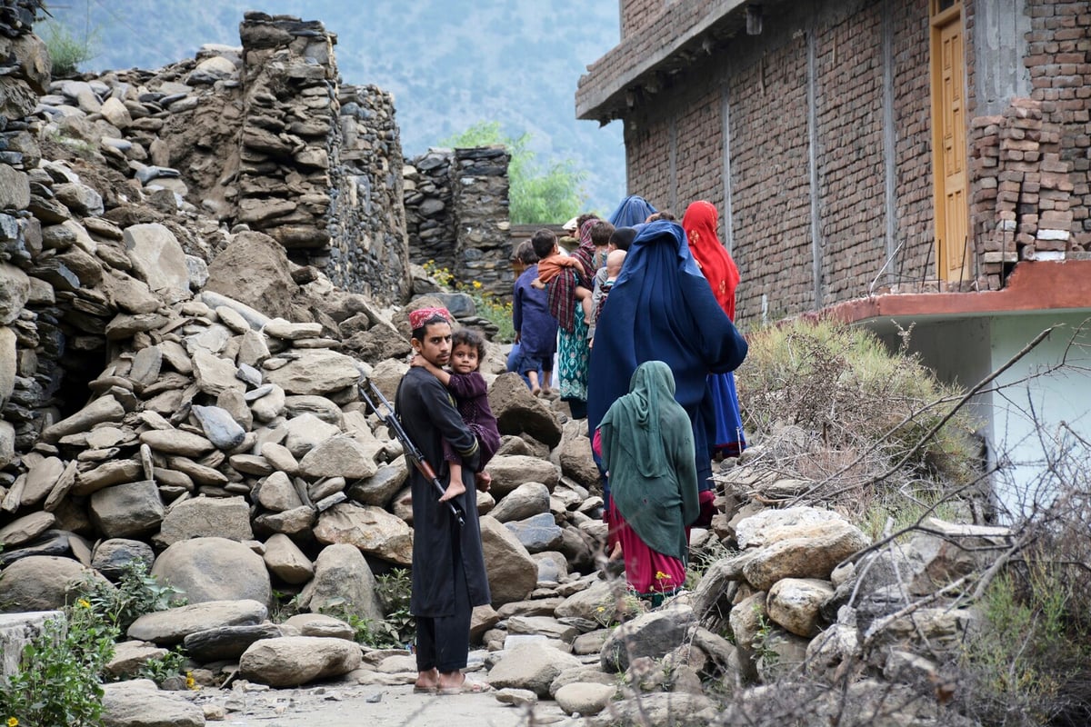 New Earthquake Strikes Eastern Afghanistan Amid Ongoing Rescue Efforts