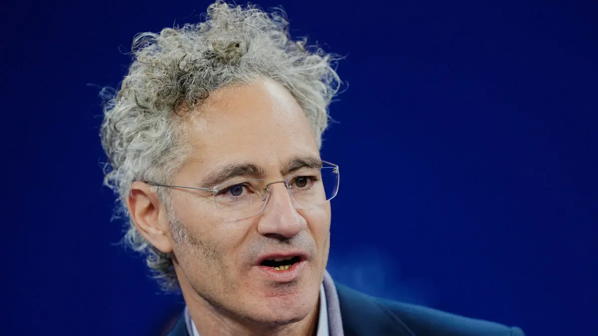 Palantir beats fourth-quarter expectations and forecasts $7.18 billion to $7.2 billion in revenue for 2026