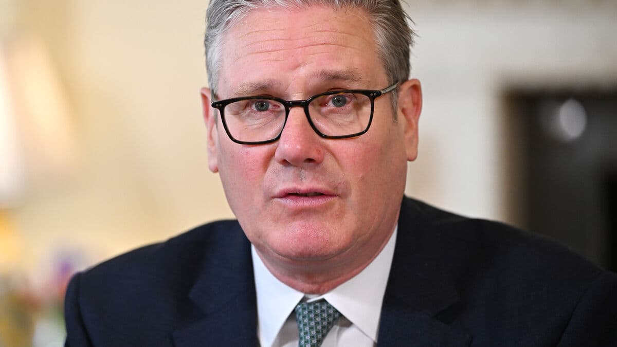 After new revelations about Mandelson, Starmer is being urged to resign