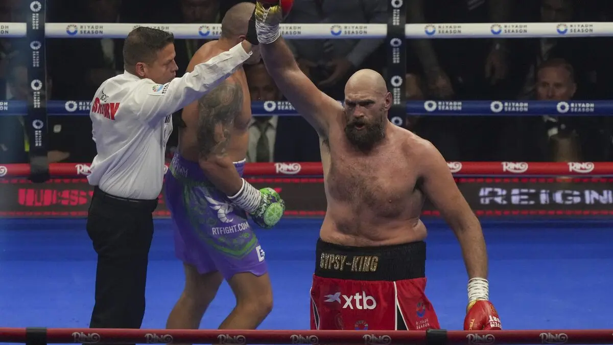 Tyson Fury makes a comeback, again
