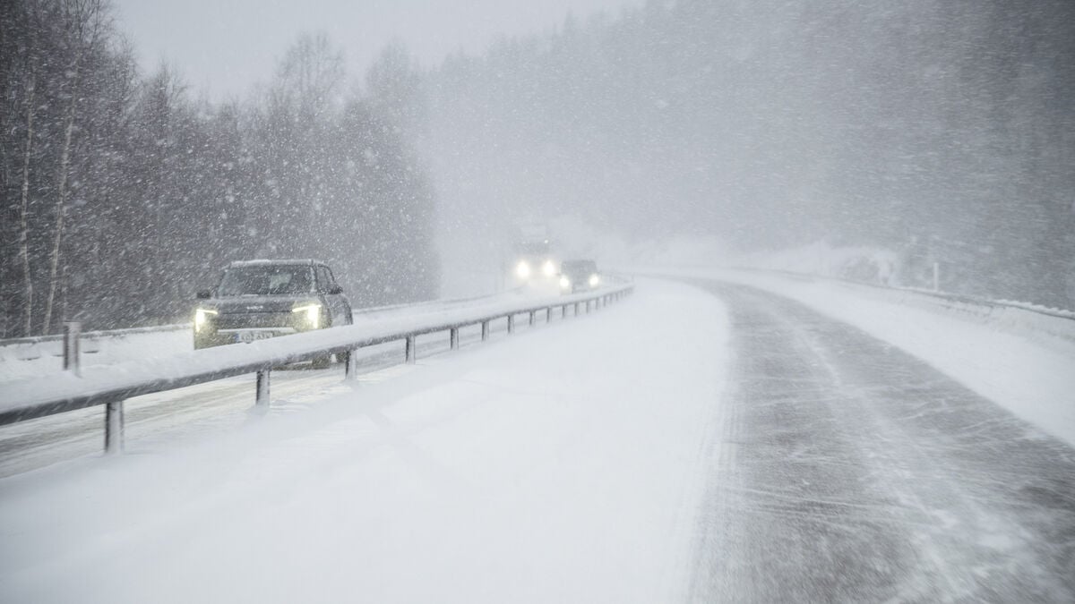 SMHI Issues Yellow Snowfall Warning for Parts of Dalarna and Jämtland