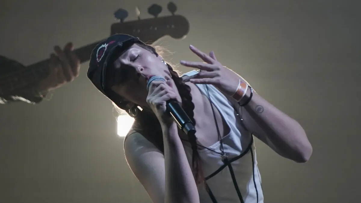 Mø cancels all concerts for the rest of the year