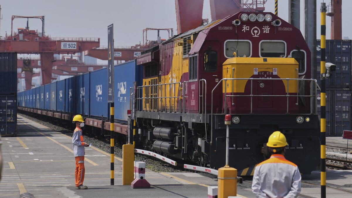 China's train transport to Iran has doubled since US blockade of Iran's ports