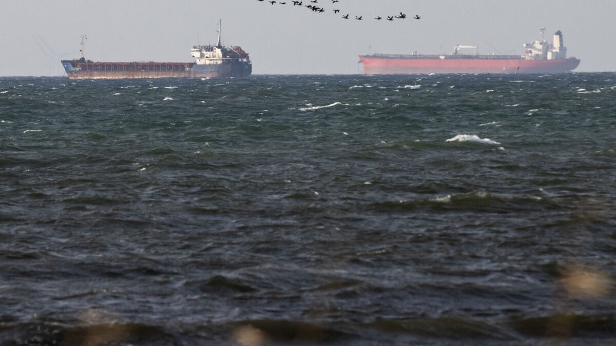Russian commander of boarded tanker Sea Owl I remanded in custody