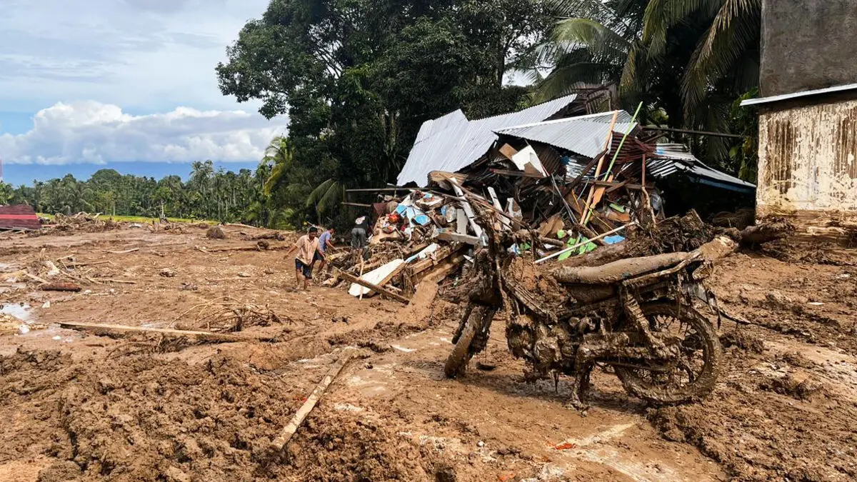 Over 1,000 dead in torrential rains – military deployed