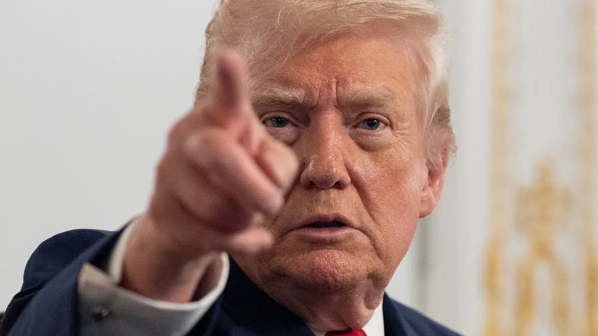 Trump halts immigration from developing countries