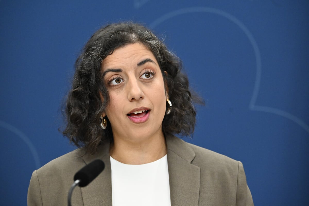 Government Ends Current Student Support System