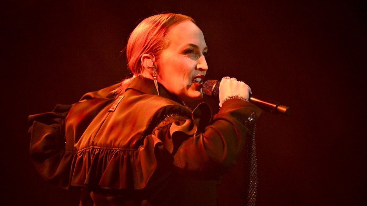 Moonica Mac back again with new album this fall