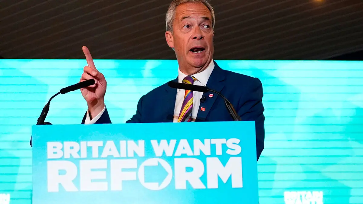 Farage under investigation - received a gift worth SEK 65 million