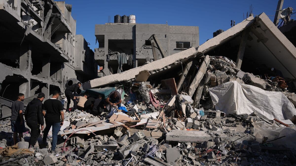 At least seven killed in Israeli attacks in Gaza