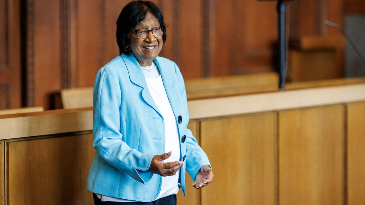Nobel Peace Prize awarded to Navi Pillay, who concluded Israel is committing genocide in Gaza