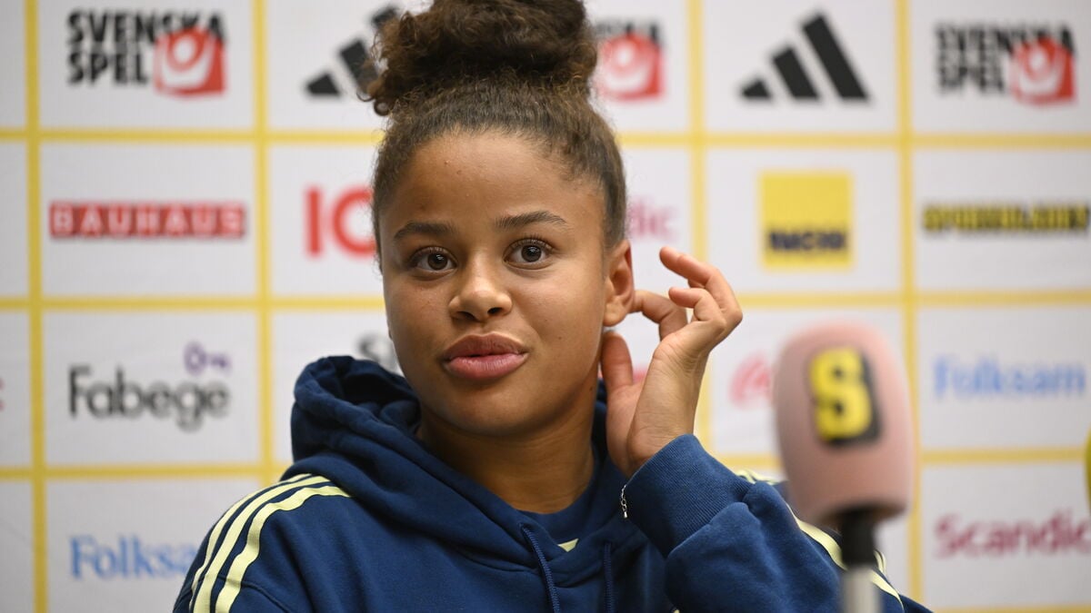 Felicia Schröder targets first Sweden goal in World Cup playoff against Lithuania