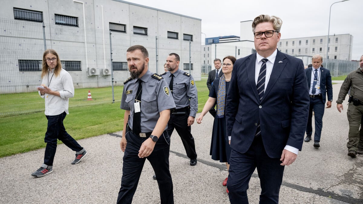 Law Council: Lack of space not a reason to serve sentences abroad