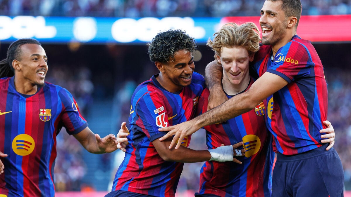 Barcelona Begin Season With Nine Straight Wins and Eye More Records as Flick Says ‘We’re Enjoying It’