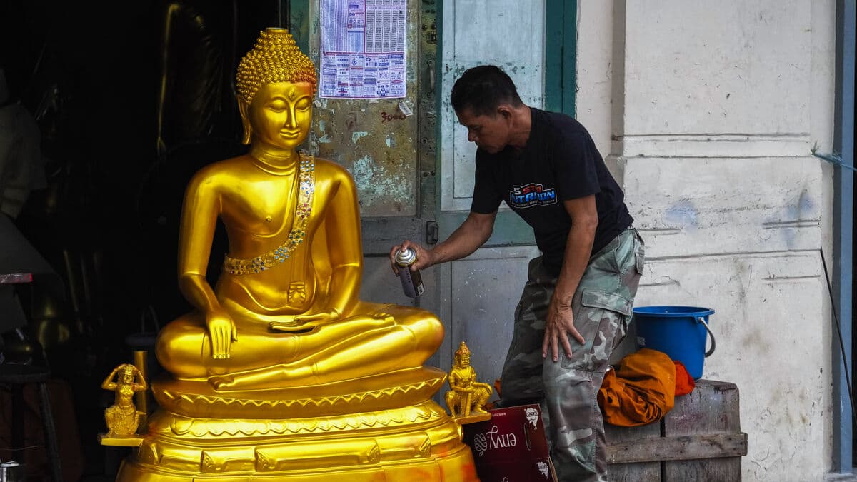 Thailand Central Bank Holds Interest Rate Steady at 1.5%