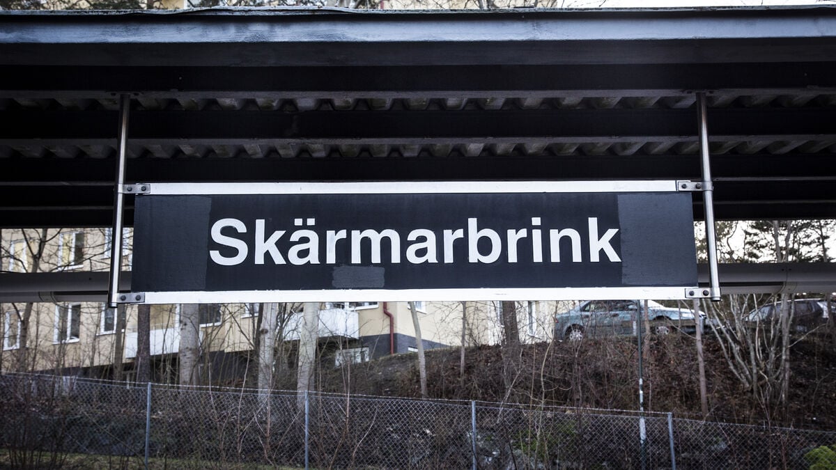 Man Arrested on Suspicion of Murder Near Stockholm’s Skärmarbrink Station