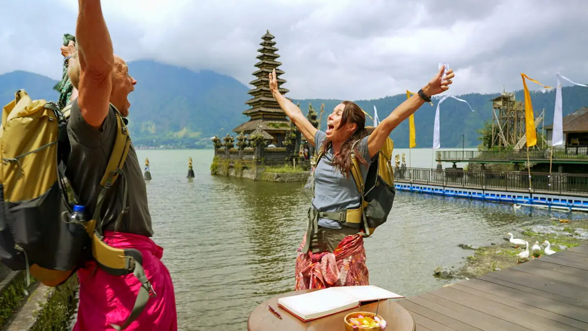 They win "Race across the world"