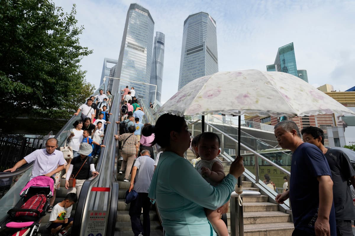 Asian Markets Rise as Trump Signals Easing of China Trade Tensions