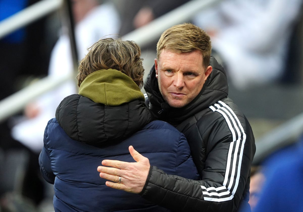 Newcastle Manager Eddie Howe Treated for Pneumonia