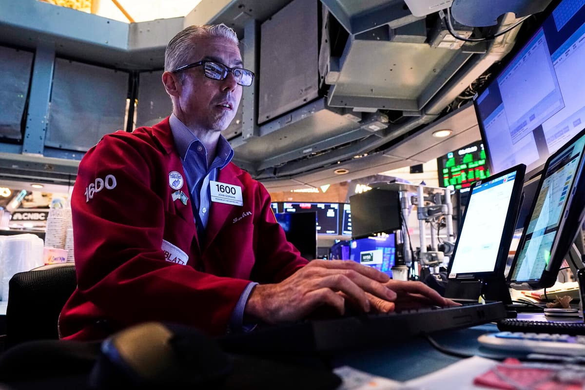 Wall Street Hits New Record Levels Amid Strong US Labor Market