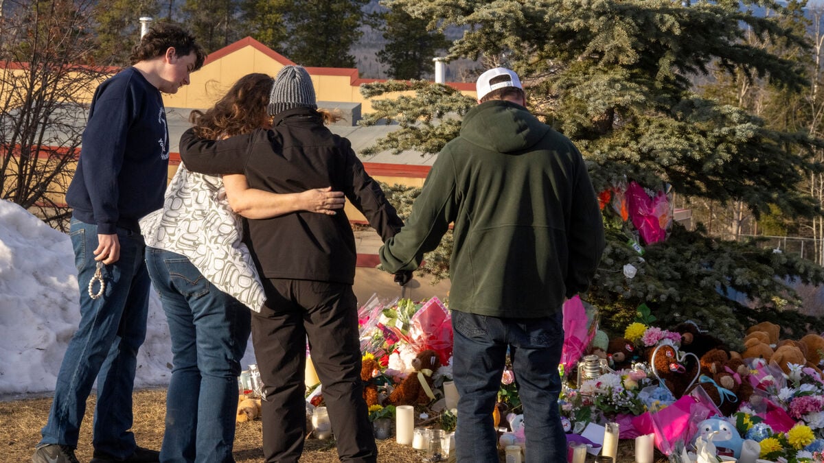 OpenAI CEO apologizes for not raising alarm about school shooting after ChatGPT account suspension