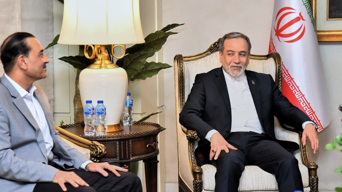 Iran says US trying to save face as envoys head to Pakistan for peace talks