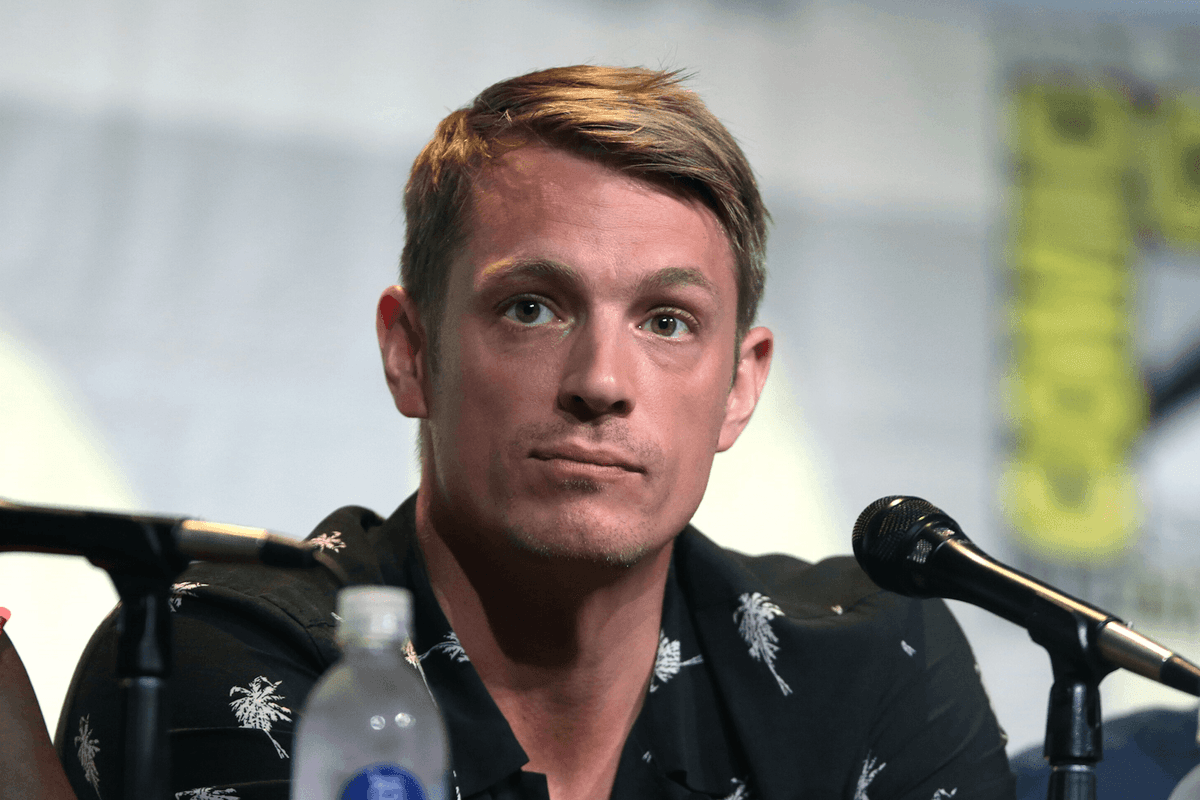 Joel Kinnaman's problem renewing his Swedish passport
