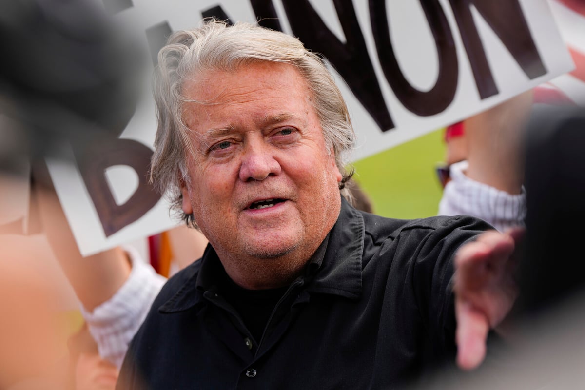 Bannon released from prison – one week before the election
