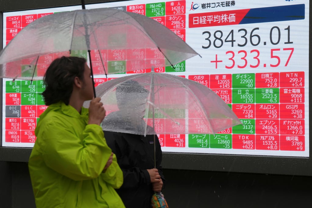 Mixed on Asian Exchanges