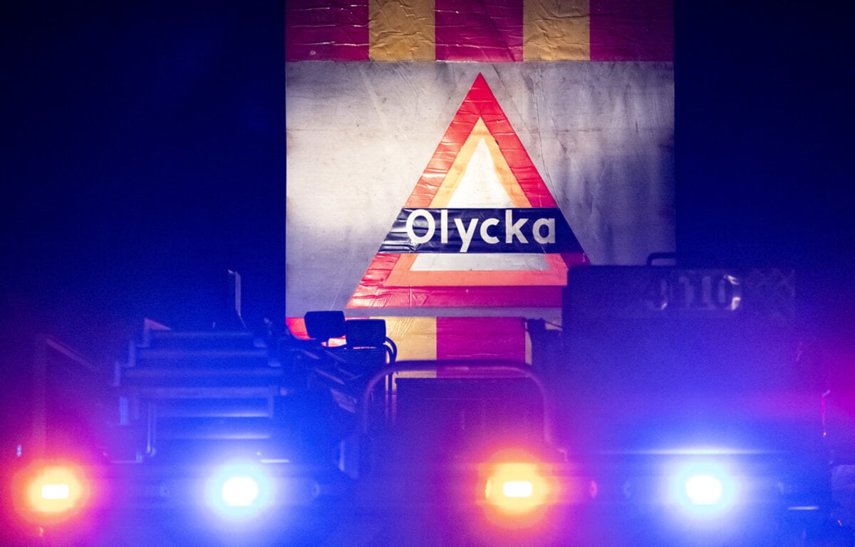 Car heading in wrong direction on E4 – five to hospital