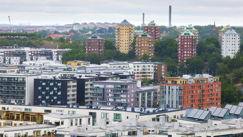 Small price increases on normalized housing market