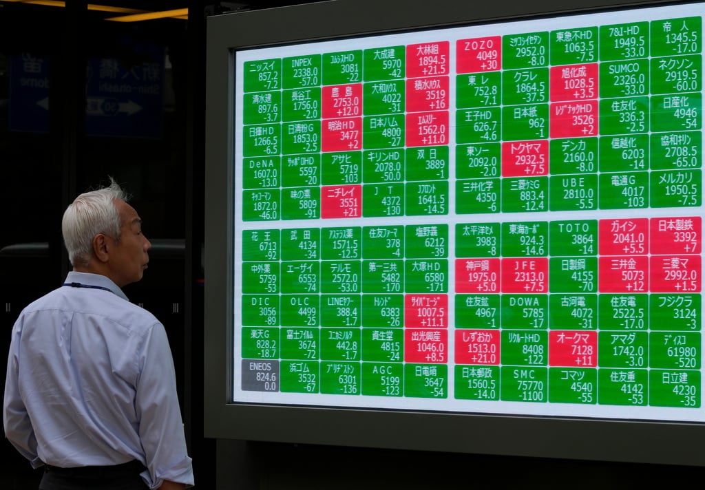 Mixed on Asian Exchanges