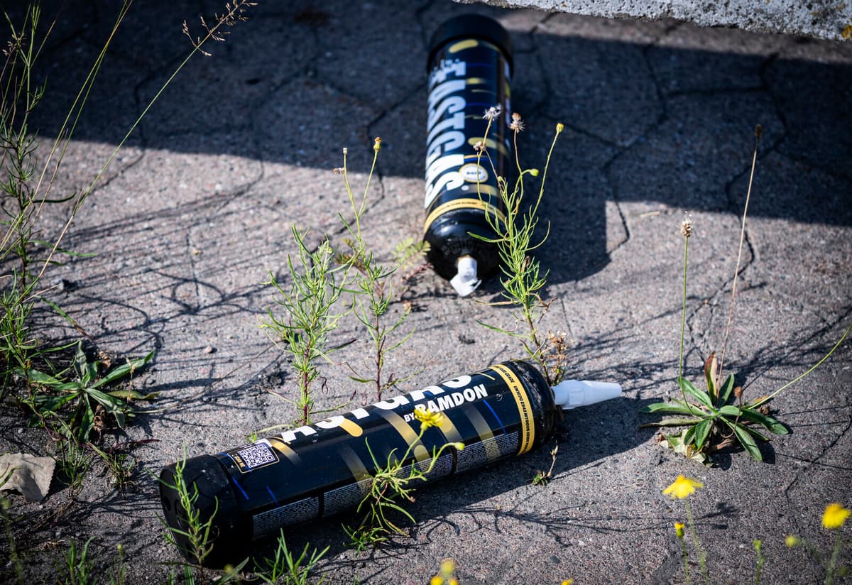 More young people with laughing gas abuse are taken into care