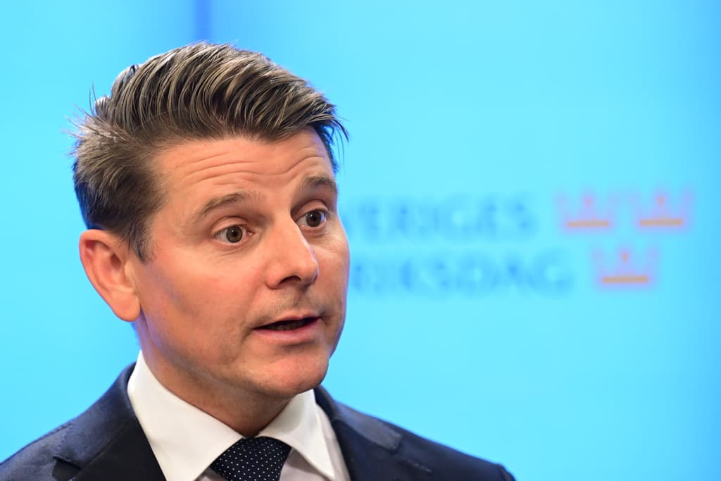 Billionaires may get lower taxes