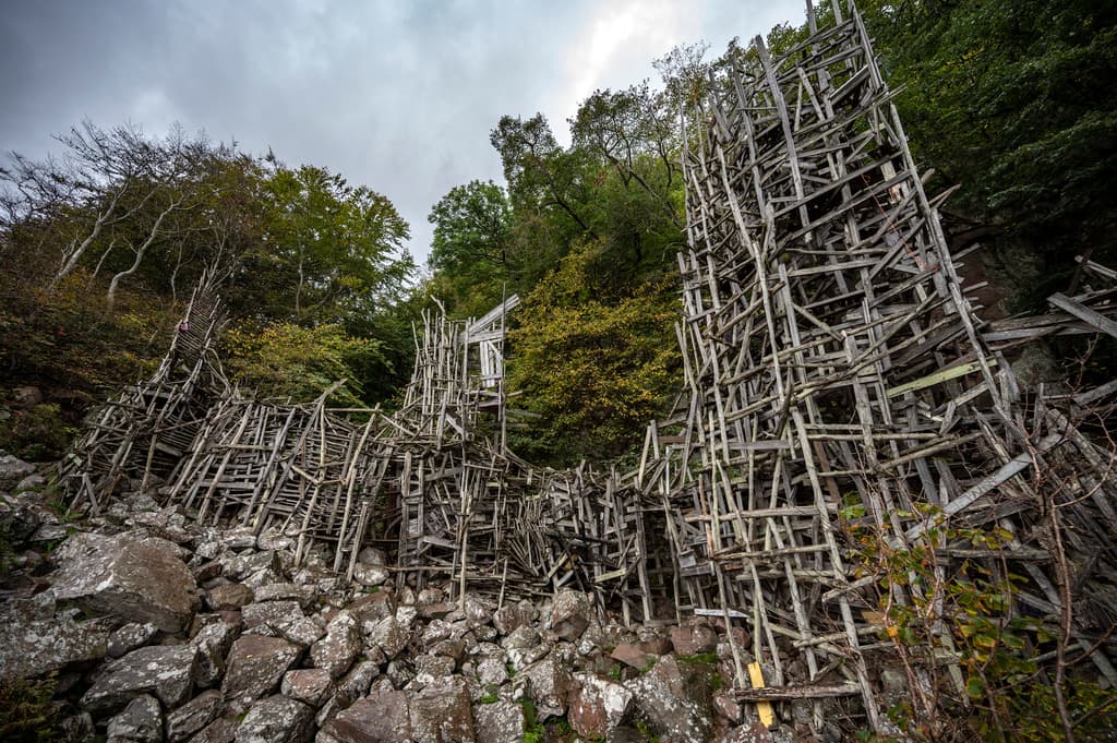 Tower at Nimis has collapsed