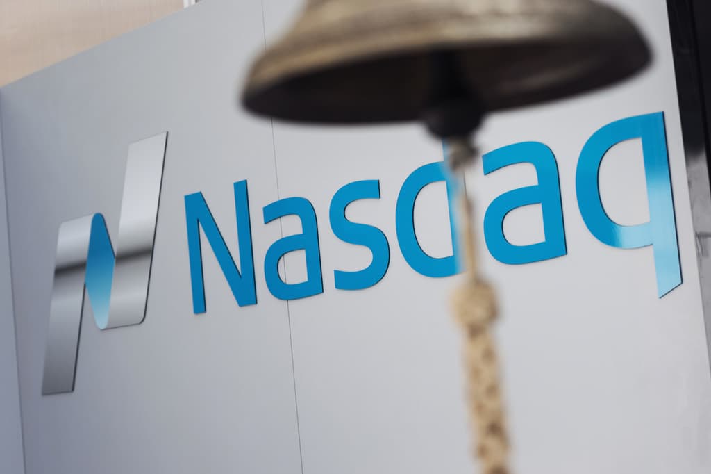 Manufacturing companies weighed on the stock exchange