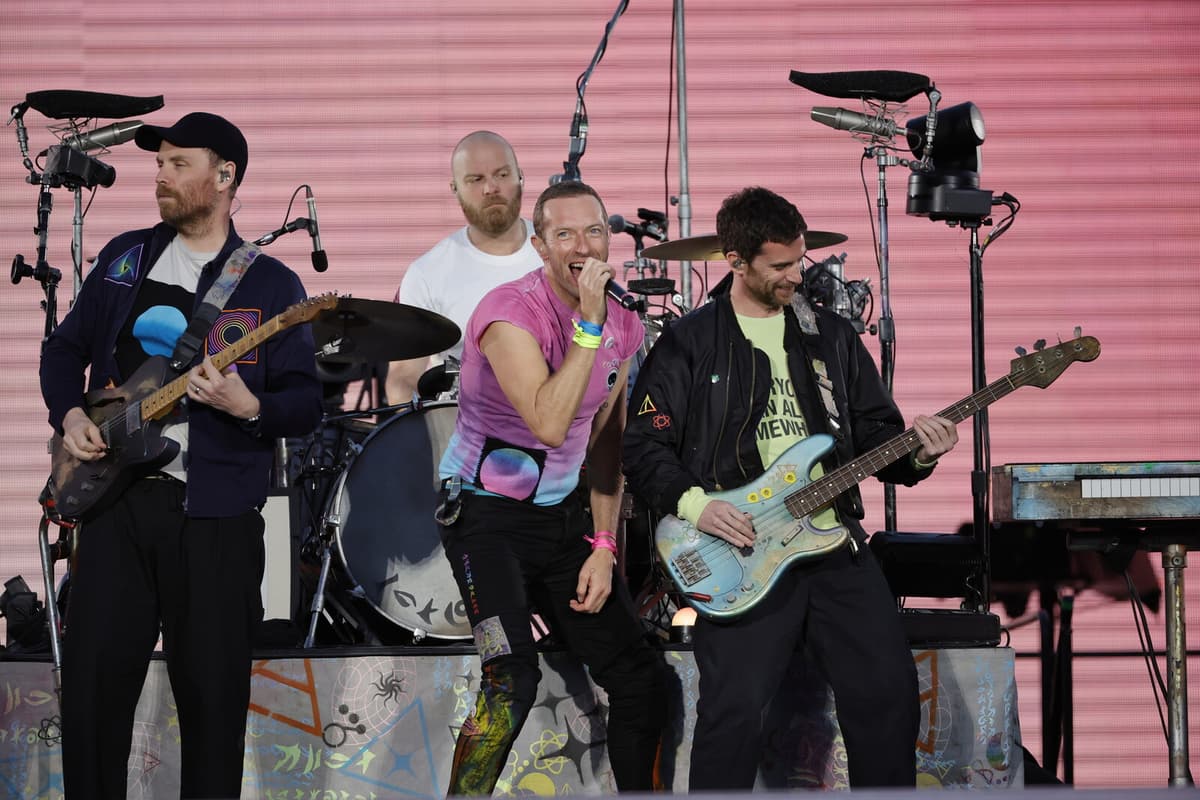 Coldplay tickets sold for 100,000 kronor