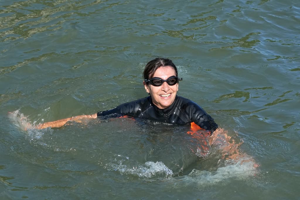 Paris Mayor Took a Dip in the Seine: "Really Nice"
