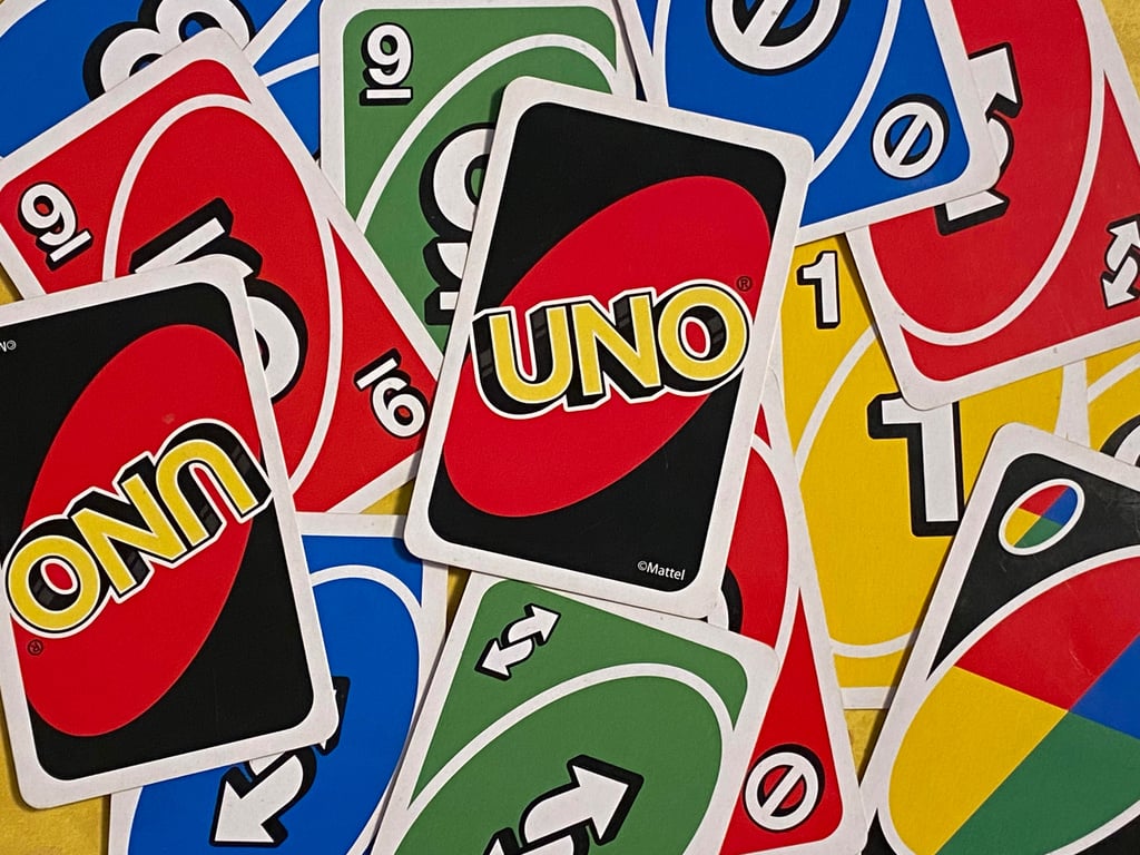More to play Uno - new version for the colorblind