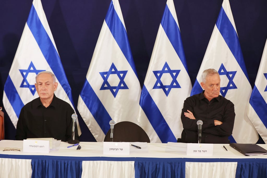 Expert: Gantz's departure can create chaos