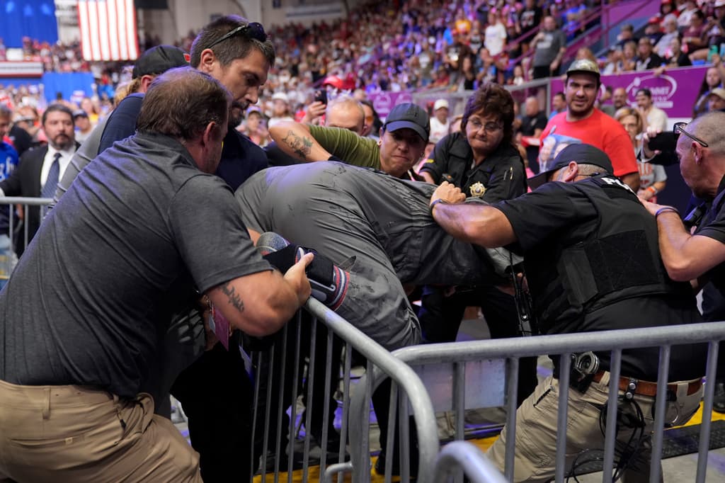 Man taken down at Trump rally