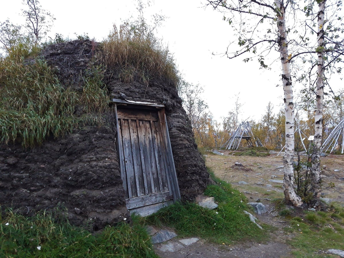 The Sámi People - The Indigenous People of Scandinavia