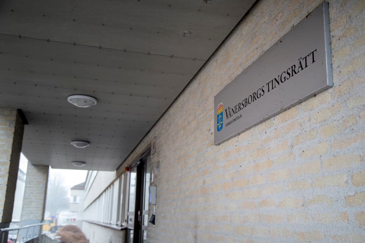 75-year-old man convicted for having 78 weapons at home