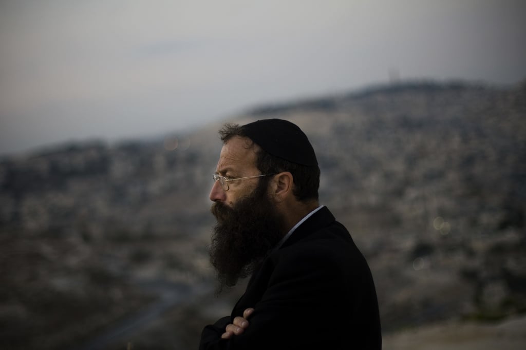 More EU sanctions against settlers