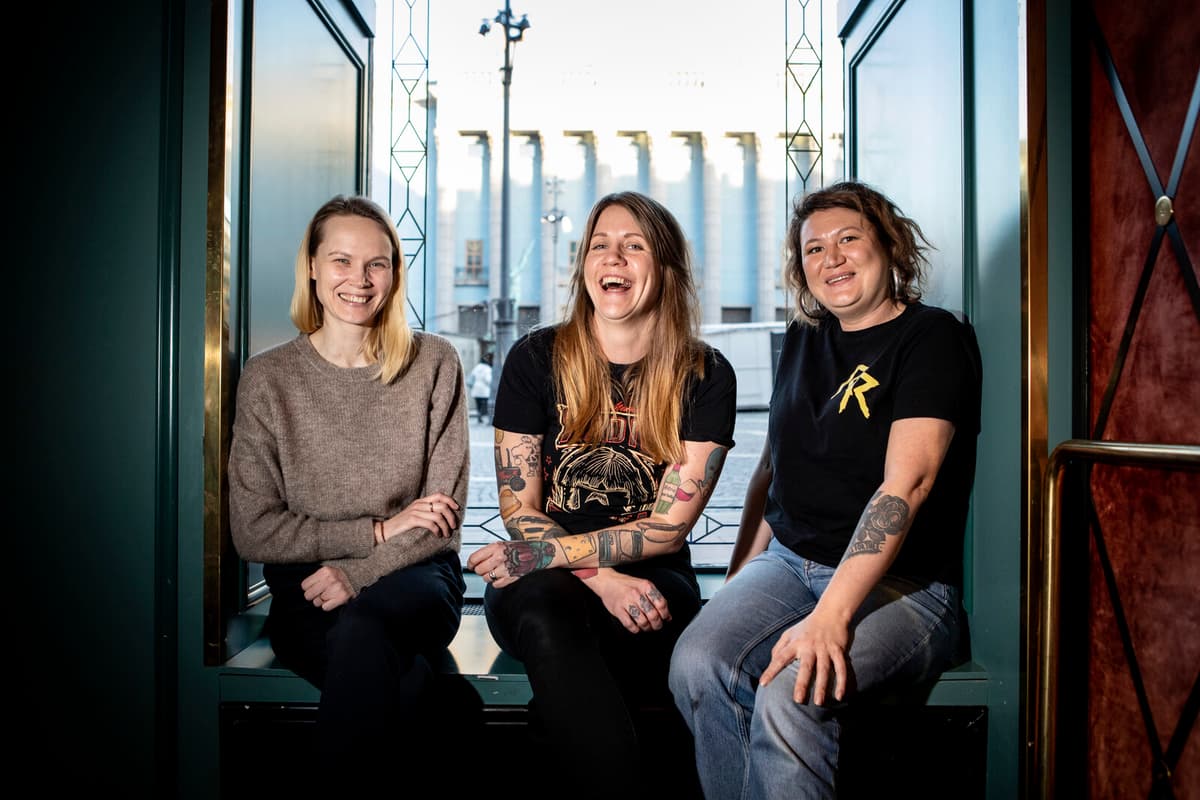 "Flashback Forever" Wins the Golden Ear