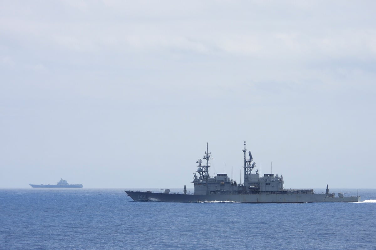 Taiwan: Chinese aircraft carrier spotted