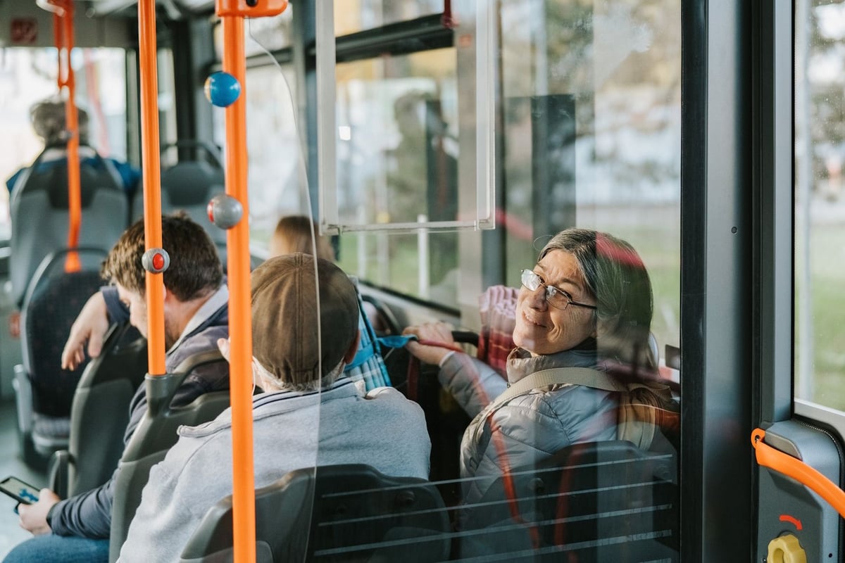 Swedish going by bus