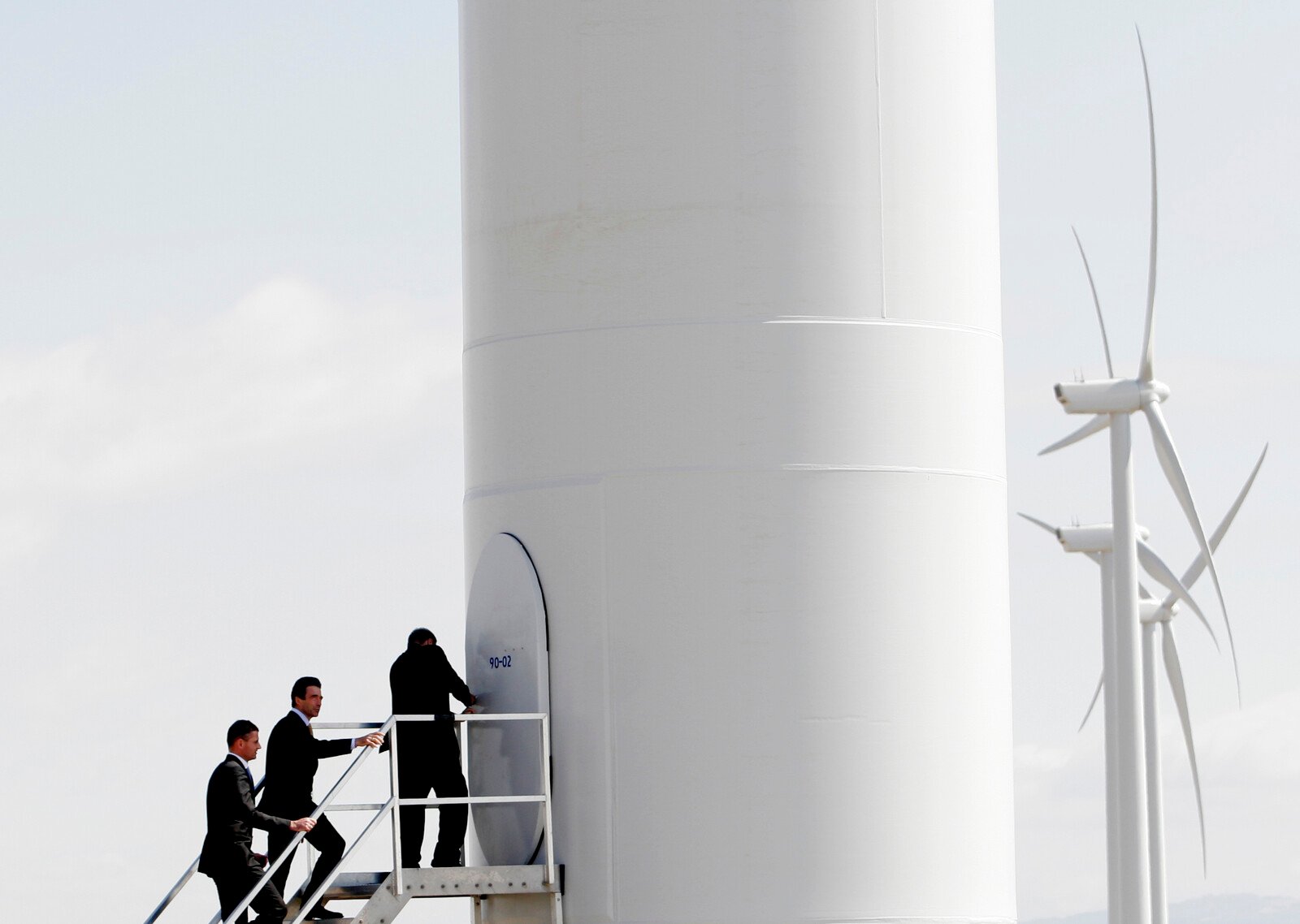 Vestas Reports Unexpected Profit Surpassing Analyst Predictions