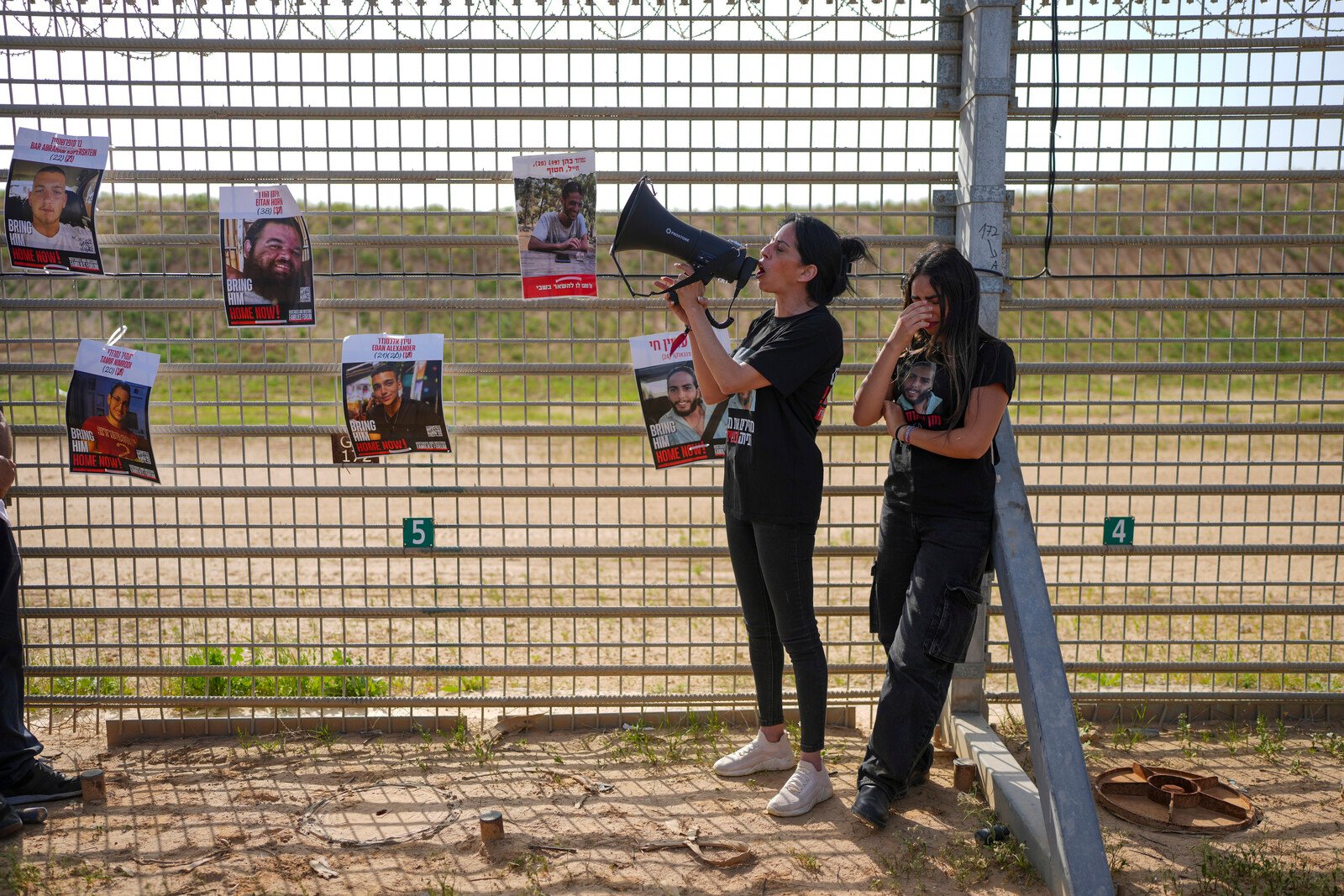 Hamas Offers Hostage Release for