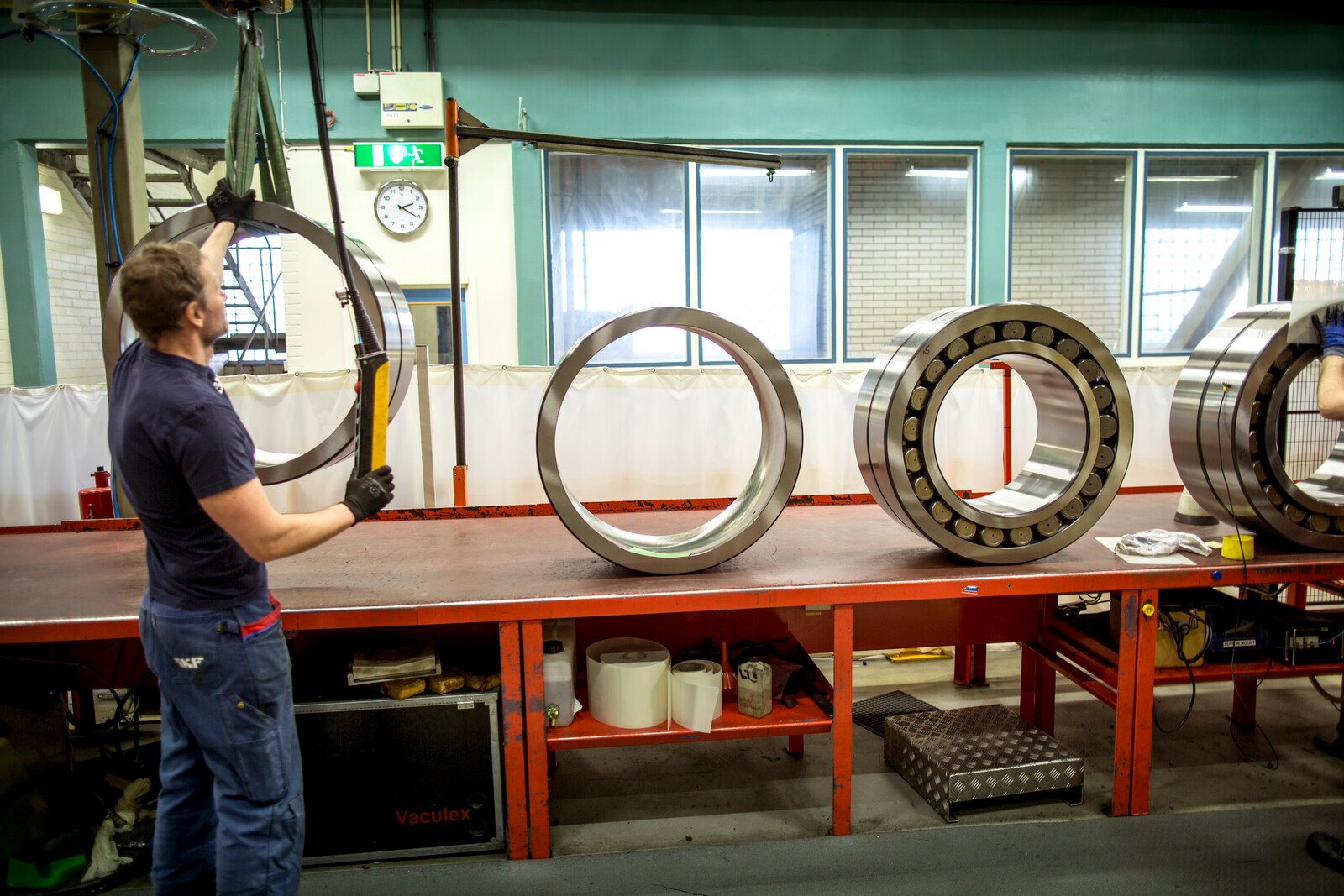 Stronger Krona Eases Price Pressure in Swedish Industry